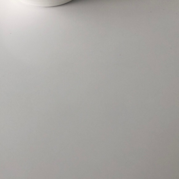 Meet your Posher, Sandra - Picture 1 of 1